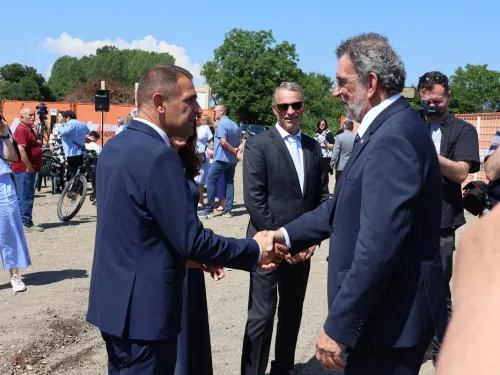 Međimurska županija: Kamen temeljac za budućnost – Čakovec gradi novu školu vrijednu više od 20 milijuna eura