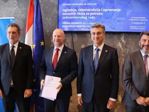 Krapinsko-zagorska županija: Uskoro radovi u još dvije zagorske škole: župan Željko Kolar potpisao ugovore vrijedne 11.499.943,93 eura