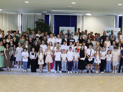 Krapinsko-zagorska županija: Uručene nagrade za uspjehe na državnim natjecanjima: Osvojeno čak 17 prvih, 8 drugih i 10 trećih nagrada