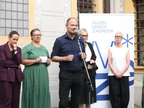 Grad Zagreb ᶠ: U četvrtak, u Muzeju grada Zagreba otvorena je izložba pod nazivom ...