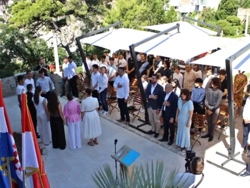 Dubrovačko-neretvanska županija: Dubrovačko-neretvanska županija nagradila najuspješnije učenike i mentore za izvrsne rezultate na državnim natjecanjima i školskim sportskim prvenstvima