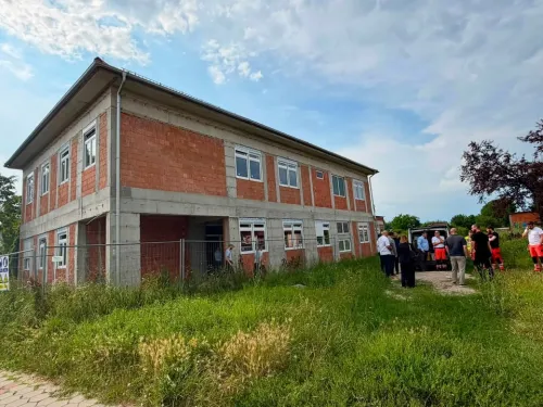 Vukovarsko-srijemska županija ᶠ: HITNA je BITNA Obišli smo gradilište nove ispostave Zavoda za hitnu ...