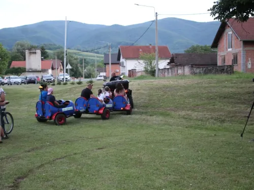 Virovitičko-podravska županija ⓕ: U velikom parku u blizini Geo-info centra u Voćinu, četvrtom ...