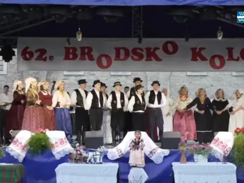 Brodsko-posavska županija ᶠ: Tamburice su zasvirale, a stare pjesme ponovno oživjele.