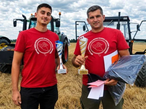 Brodsko-posavska županija ᶠ: David Kadić iz Gundinaca i Matej Dorić iz Svilaja najbolji su orači ...