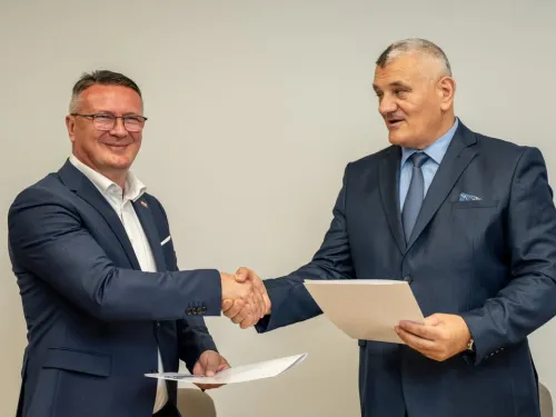 Brodsko-posavska županija ᶠ: 291 tisuca eura za visoko obrazovanje!