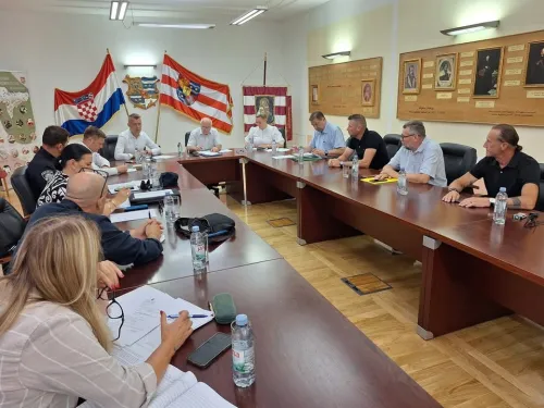 Varaždinska županija ᶠ: SIGURNOST NA CESTAMA OSTAJE JEDAN OD NAŠIH PRIORITETA