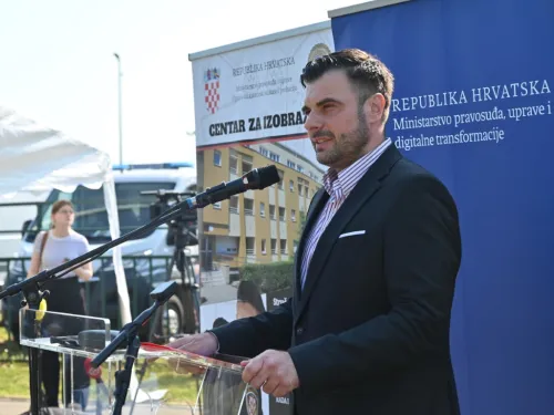 Sisačko-moslavačka županija: U Glini obilježen Dan pravosudne policije