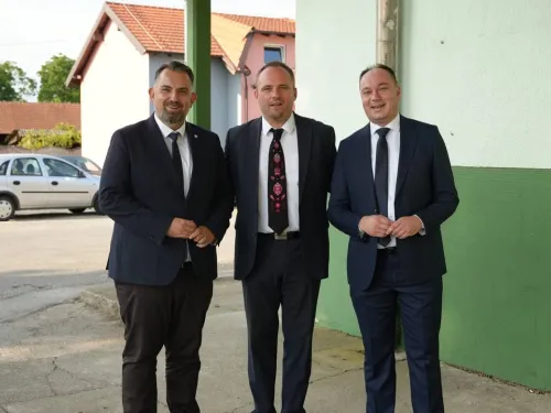 Koprivničko-križevačka županija ᶠ: Svečanom sjednicom Općinskog vijeća prosljavljen je Dan Općina ...