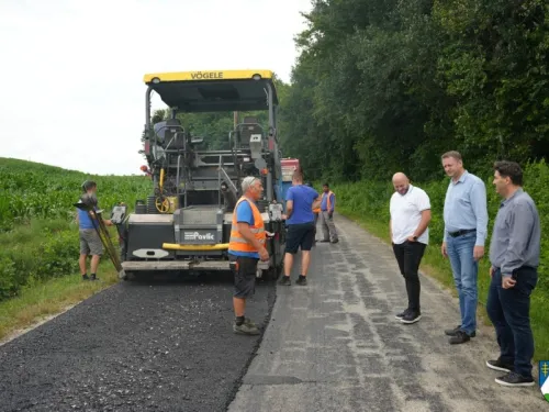 Koprivničko-križevačka županija: U tijeku obnova prometnice na dionici Veliki Poganac – Križevci