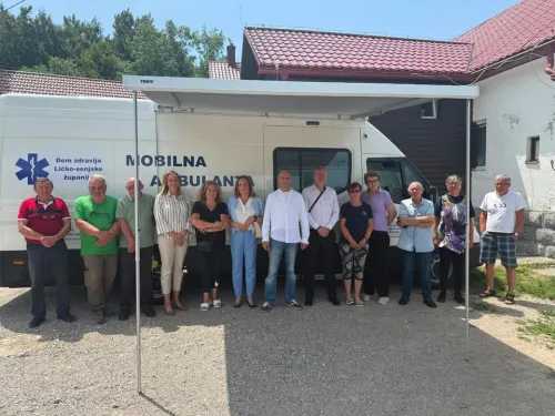 Ličko-senjska županija ᶠ: Mobilna ambulanta Ličko-senjske županije službeno započela s radom ...